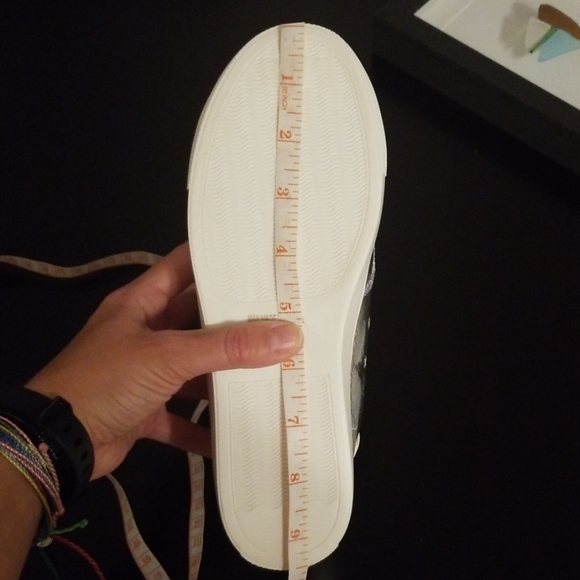 VICI ALL-STAR FAUX SUEDE METALLIC SNEAKERS - Picture 5 of 7